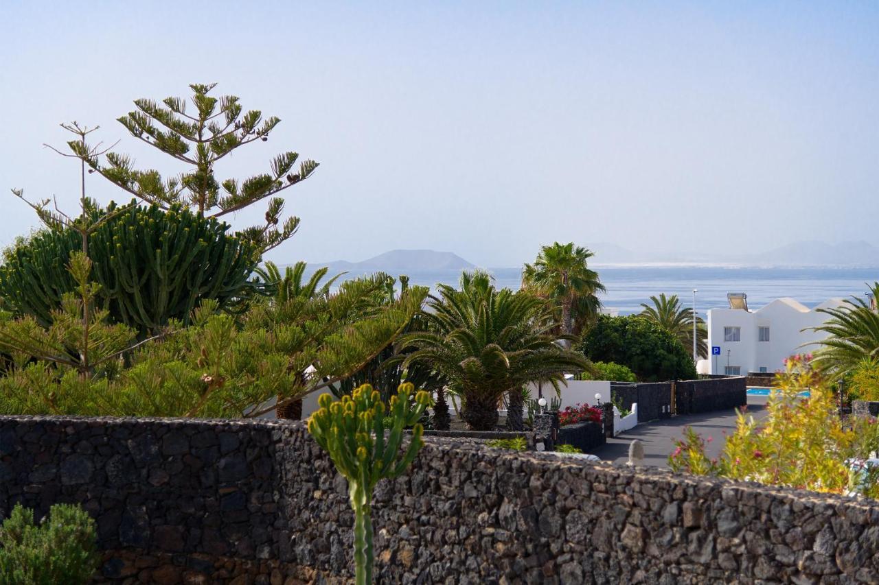 Vista Lobos Entre Volcanes Y Oceano Playa Blanca  Ngoại thất bức ảnh