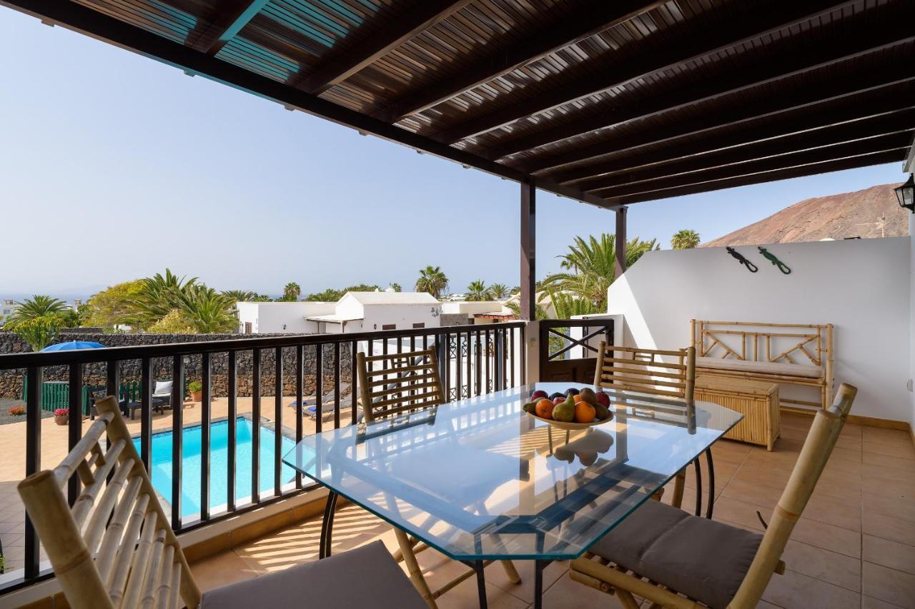 Vista Lobos Entre Volcanes Y Oceano Playa Blanca  Ngoại thất bức ảnh